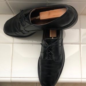 Allen-Edmond dress shoes “Dawson”